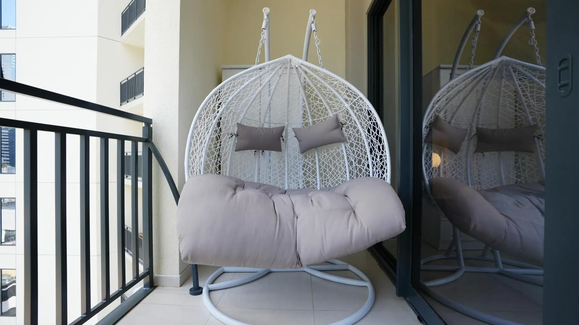 Cozy Flat In Business Bay Apartment Dubai